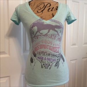 American Eagle Running Horse Folk Festival cotton v-neck aqua Southwestern top